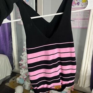 Does not fit. Wore only to try out.